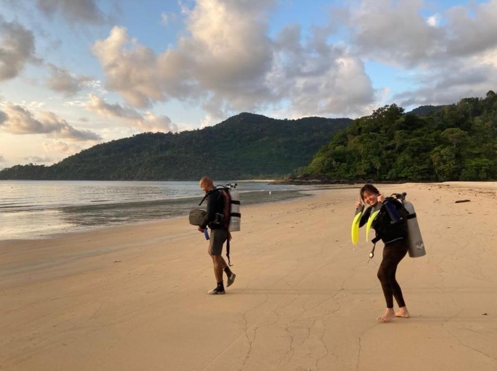 Tiongman Scubadive & Lodge Kampong Juara Exterior foto