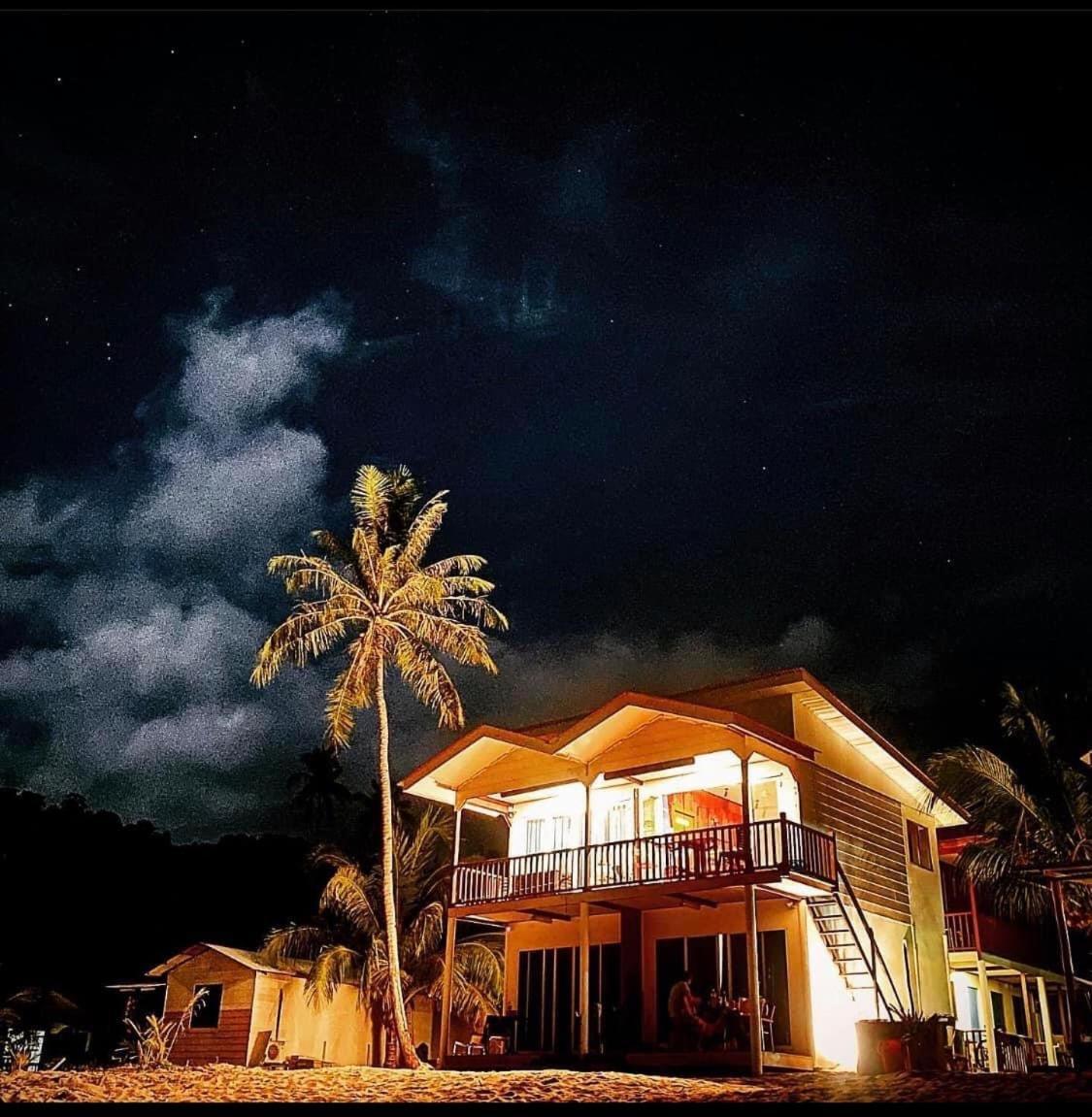Tiongman Scubadive & Lodge Kampong Juara Exterior foto